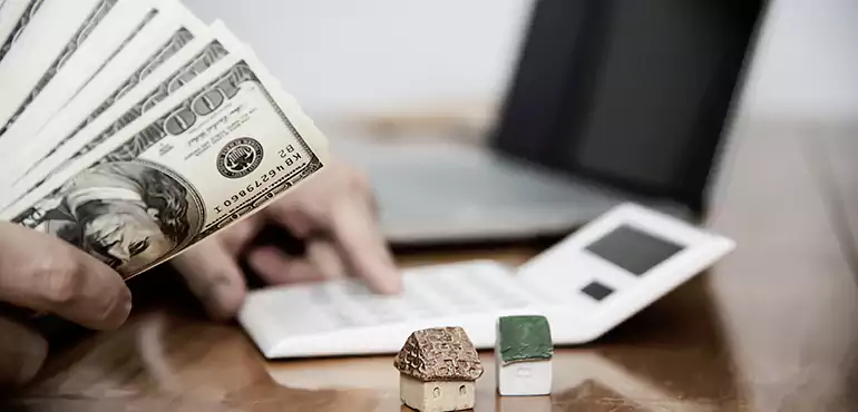 Why Choose Toledo Home Buyers For Selling A Quick House in Toledo, OH?