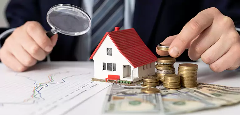 Home Needing Updates in Any Conditions for Cash in Toledo, OH